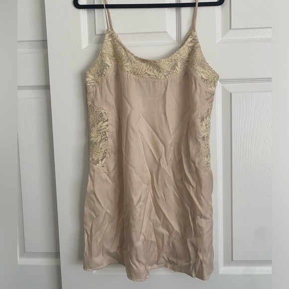 VINTAGE SLIP DRESS - Picture 1 of 3